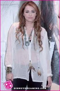 W1CAN7R4Q4CAR7FW5XCAU2R32HCAH5ZJYPCAHKF2KPCAQHJP2VCAASKBPFCA28F12TCAMJ2WWMCAPB4ED3CAXEY994CA5WZ7RDCA - miley-cyrus 1