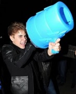 justinbiebertoygun