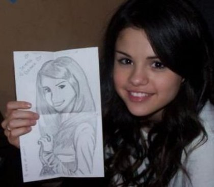 166493_142560509132960_119049044817440_204822_8301709_n - Selena Gomez 2