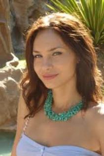 roxana cristian - next top model 1 vs next top model  2