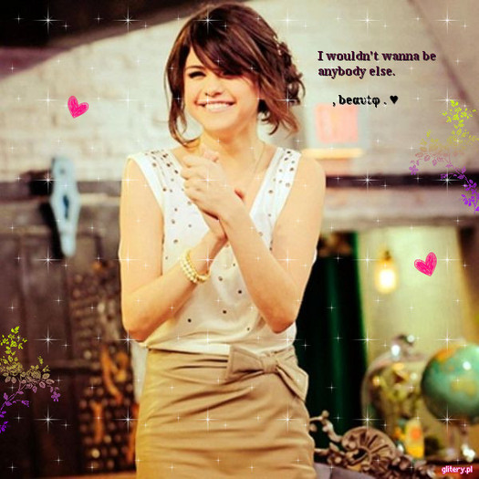 0098098405 - 0     I love Selena forever