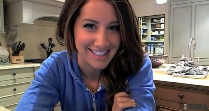 270911_212228298813589_134806549889098_511507_4469438_n - ashley michelle tisdale