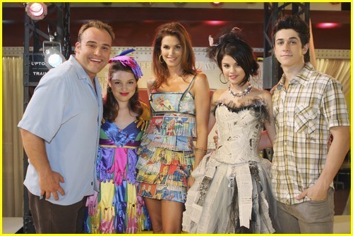 oo uite ce bine aratam - Wizards of waverly place-Magicieni din waverly place