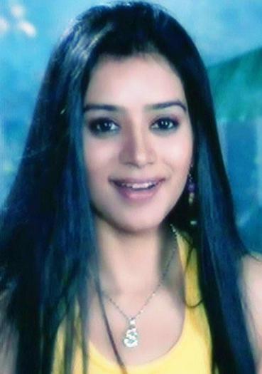 400506_331285886895300_255060137851209_1167159_76600857_n - Sukirti Kandpal Photos Pyaar Kii Ye Ke Kahaani