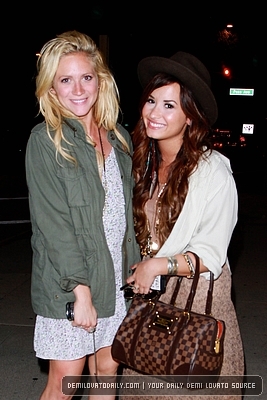 Demitzu (4) - Demitzu - 11 07 2011 - Dines with friend Brittany Snow in Los Angeles CA