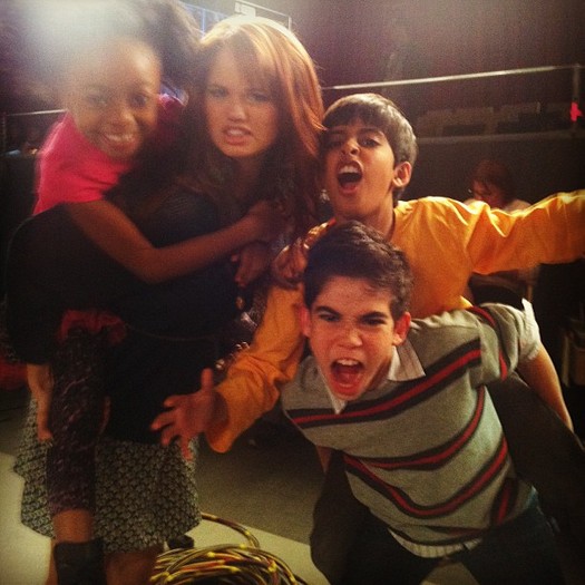 748fd26e1d4c11e19e4a12313813ffc0_7 - Debby Ryan Twitter Photo