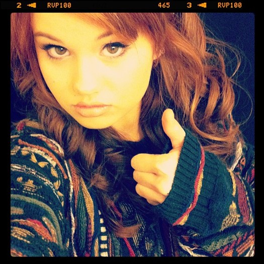 f9c95a12063211e180c9123138016265_7 - Debby Ryan Twitter Photo