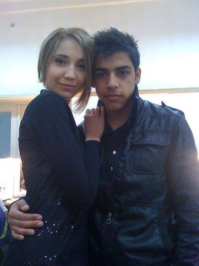 Laura si Rafael - PUNEM PARIU CU VIATA