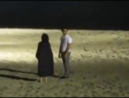 bscap0041 - Demilush and Joe - Huging on beach