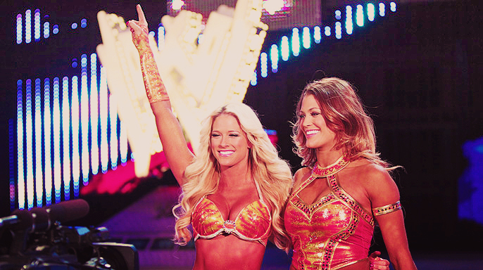 RAW_971_Photo_083 - Eve torres and friends