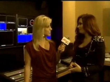 bscap0204 - Demilush - Interview with Janet Snyder