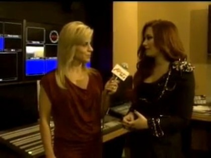 bscap0214 - Demilush - Interview with Janet Snyder