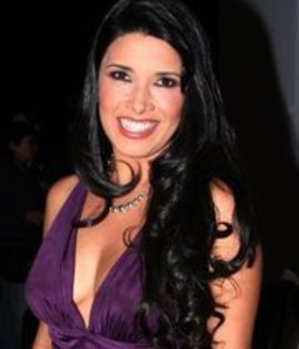 41787_151520068195813_8970_n