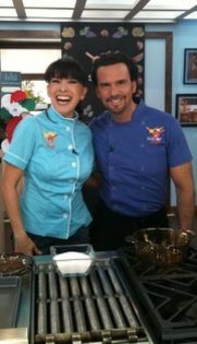 154112_125558674170050_100001477530648_163419_2969836_a