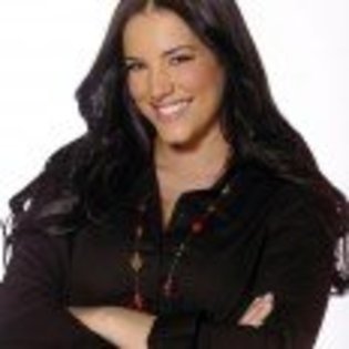 Rostro_de_Anal_a_El_1271534780_3_2008