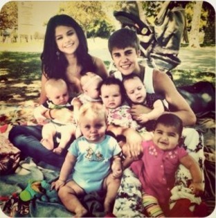 48687817_UBCUTHQQG - Selena Gomez 3