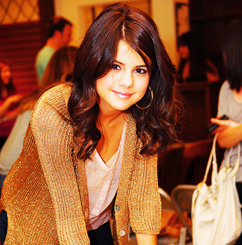 48752833_NPWACSIEB - Selena Gomez 3