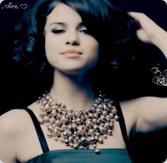 50066443_XOORPFITG - Selena Gomez 3
