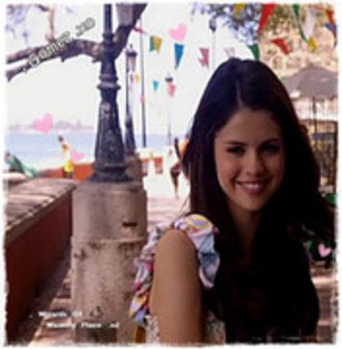 51768197_JIJFDOR2 - Selena Gomez 3