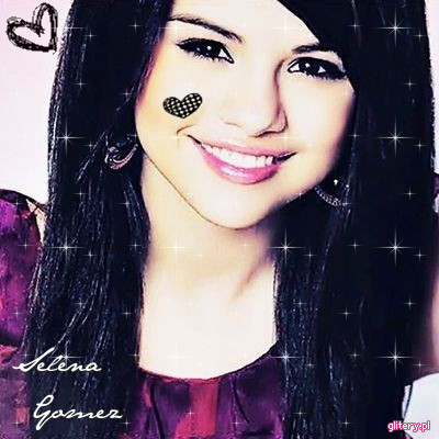 52408699_NMEQLYT2 - Selena Gomez 4