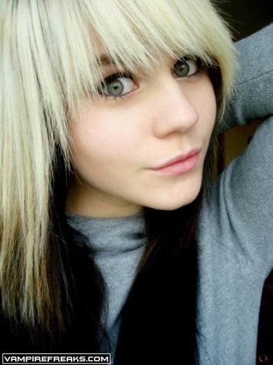 34890343 - xxxxxxxxxx Emo xxxxxxxxxxx