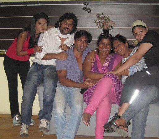 318444_256769821035460_137601739618936_745374_1169818638_n - jennifer winget