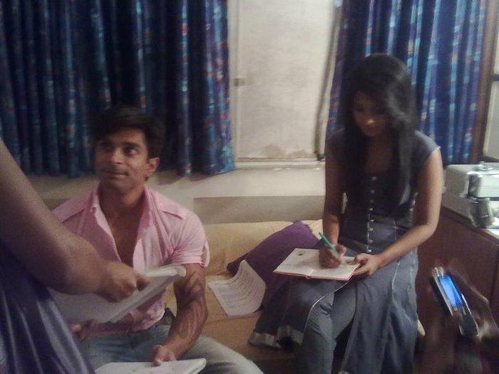 321581_256770171035425_137601739618936_745382_382983687_n - jennifer winget