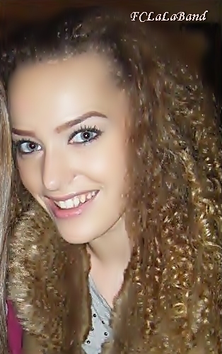 398987_313942381970315_278861542145066_1011318_1099974104_n - xAlexia