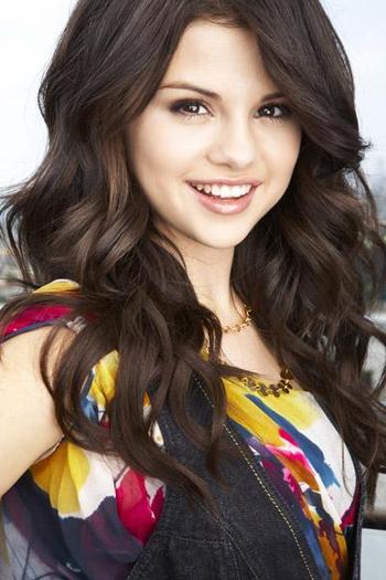 Selena_Gomez_1252605155_0 - Selena Gomez-Alex Russo