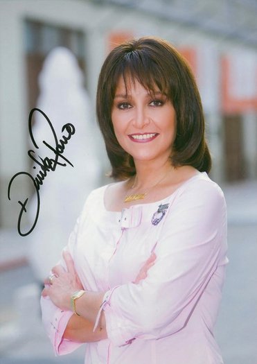 225614_10150238816482371_16310792370_7798233_4218162_n - Daniela Romo