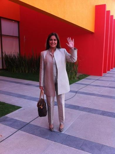 387747_10150373699507371_16310792370_8674964_865004810_n