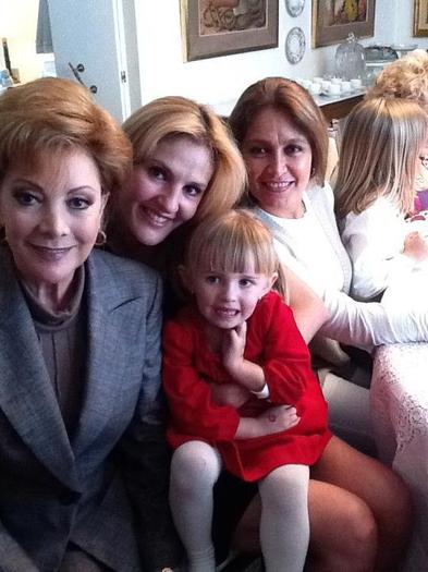 309103_10150266067172371_16310792370_8072920_6344761_n