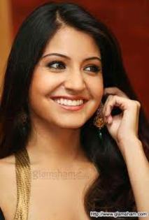 images (7) - Anushka Sharma