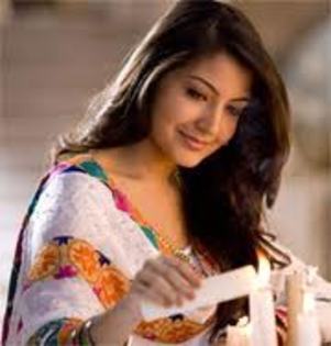 images (13) - Anushka Sharma
