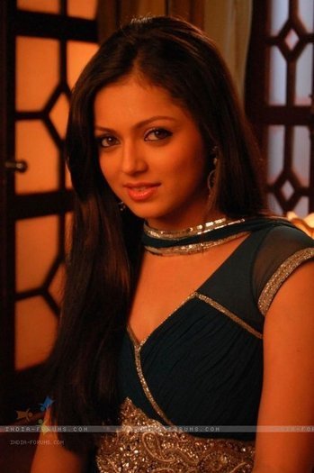 43004364_BTZVLGLLT - DRASHTI DHAMI