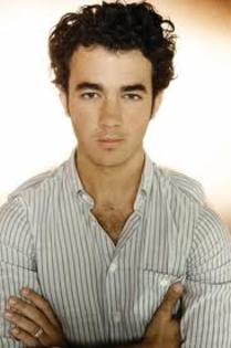 kevin3 - Kevin Jonas