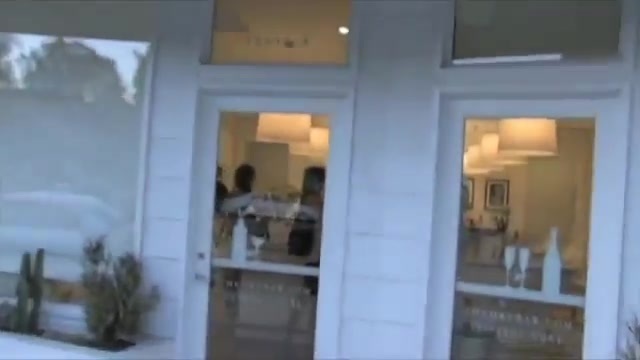 Demi Lovato ( paparazzi ) 183