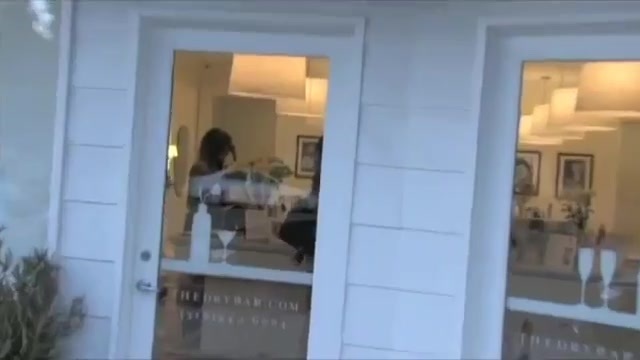 Demi Lovato ( paparazzi ) 184