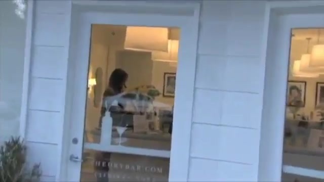 Demi Lovato ( paparazzi ) 185