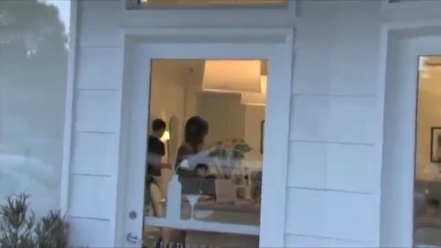 Demi Lovato ( paparazzi ) 187