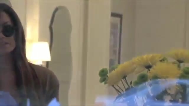 Demi Lovato ( paparazzi ) 360