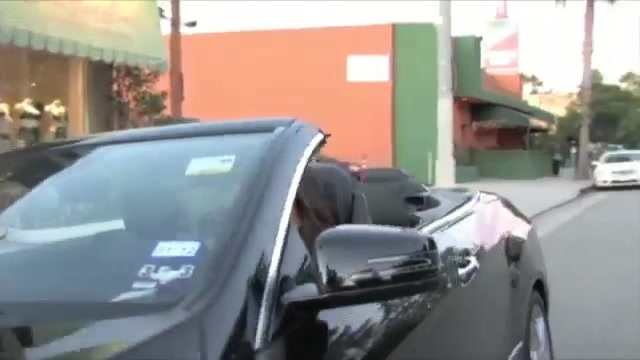 Demi Lovato ( paparazzi ) 473