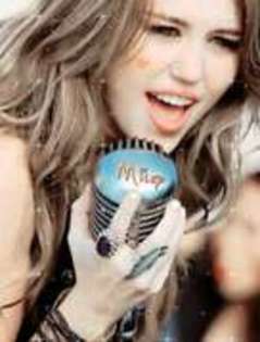 52571569_UFCPBNP2 - versuri miley cyrus i miss you in romana