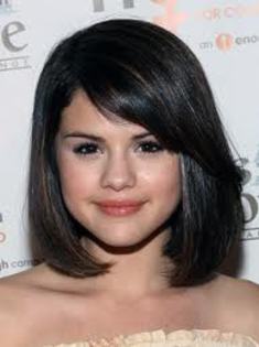 f - Selena Gomez