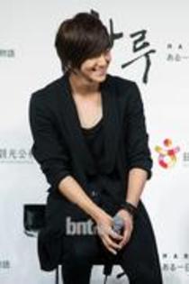 Handsome Korean actor Kim Bum pictures _88_