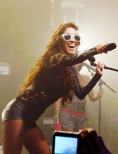 tumblr_lxgi4mcXuG1r15jduo1_500