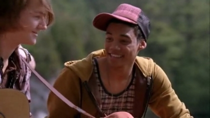 Camp Rock 2 (210) - Demilush an Joe - Camp Rock 2 The Final Jam Captures oo1