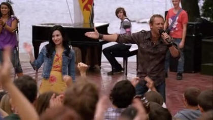 Camp Rock 2 (341) - Demilush an Joe - Camp Rock 2 The Final Jam Captures oo1