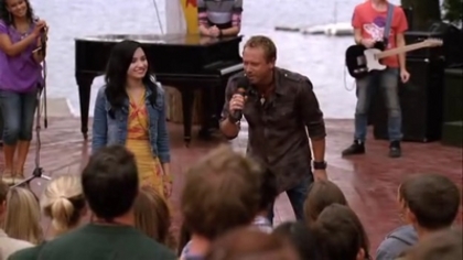 Camp Rock 2 (345) - Demilush an Joe - Camp Rock 2 The Final Jam Captures oo1