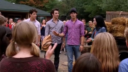 Camp Rock 2 (393)